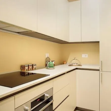 Charming In Parma/ Teatro Regio / Wifi פארמה